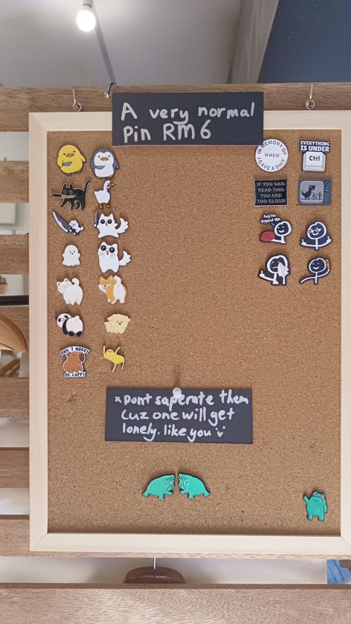 Pin board